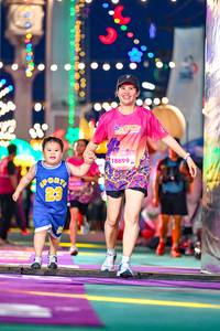 BIB: 18899
                            <button type="button" onclick="openModal(24686578)" class="btn btn-primary btn-sm float-right btn-popup" data-toggle="modal" data-target=".modal-high-quality">
                        <i class="fas fa-shopping-cart"></i> Add to Cart
                    </button>
                                            <button type="button" onclick="isThisMe(24686578, true)" class="btn btn-success btn-sm float-right btn-popup btn-isme hidden" data-toggle="tooltip" data-placement="bottom" title="นี่คือรูปของคุณใช่ไหม คลิกที่นี่เพื่อเอาเข้าอัลบั้ม">
                        <i class="fas fa-plus"></i> Add to album
                    </button>
                    <button type="button" onclick="isThisMe(24686578, false)" class="btn btn-warning btn-sm float-right btn-popup btn-isnotme hidden">
                        <i class="fas fa-ban"></i> Remove from album
                    </button>